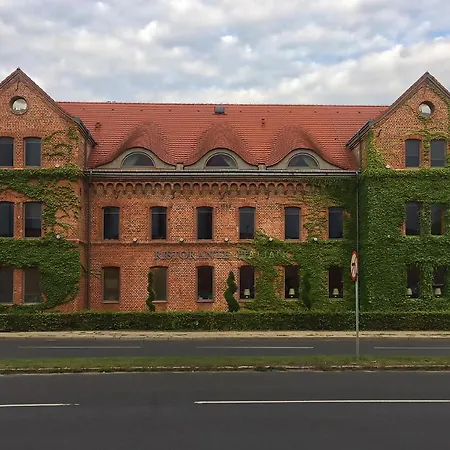 Flora Kuchnia I Wino 3* Tychy